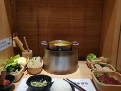 -独食火锅·半米屋台(直营总店)