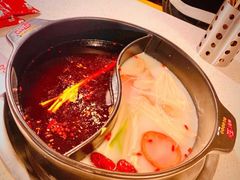 鸳鸯锅-钢管厂歆瑞源油卤串串香(春熙路太古里店)