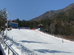 -大别山南武当滑雪场