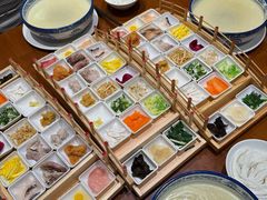 -香麒园·过桥米线·南湖雅宴