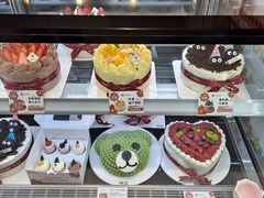 -花花卷卷·鲜食蛋糕(静安久光百货店)