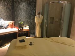 -三亚美高梅度假酒店滺水疗