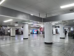 -陆家浜路(地铁站)
