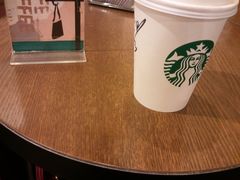 -星巴克(广州中华广场B1层店)