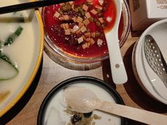-耶里夏丽·丝路新疆菜·清真食品(徐汇南丹东路臻选店)