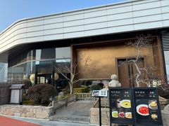 -庆春朴门(前滩太古里店)