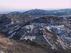 -定都峰
