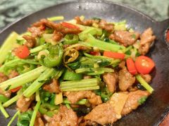 小炒黄牛肉-东方亚克西餐厅(西康路店)