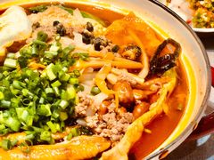 -丽丽三鲜螺蛳粉(田林路店)