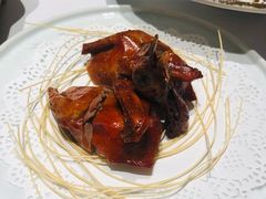 碳烤乳鸽-老船夫婚宴婚庆会馆(延吉路店)