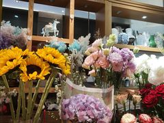 -谷莠子花艺·气球派对·绿植造景·花艺沙龙(金光华广场店)