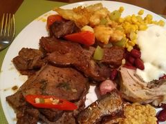 -岷山饭店-芝芝自助餐厅