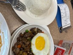 干免治牛肉饭-喜莲咖啡