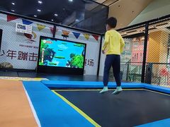 -嗨马乐动室内潮玩运动·团建·轰趴·桌游(南丰汇店)