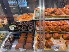 -巴黎贝甜(大宁国际商业广场店)