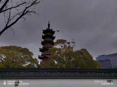 -龙华寺