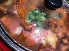 -吉吉向上炭烤鸡肉煲(大学城店)