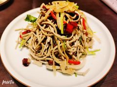 -沁香缘巫山烤鱼(看丹桥店)