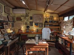 -邊城書店