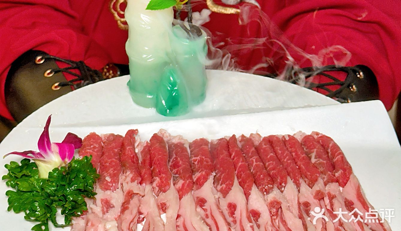 在广州！探索仅此一家的国风宫廷火锅