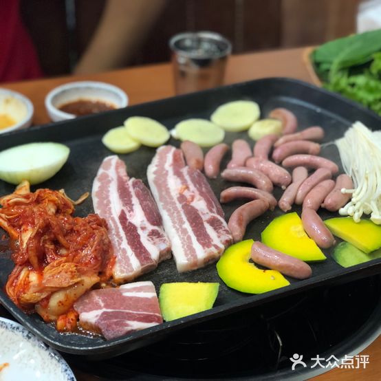 灿屋韩国料理店