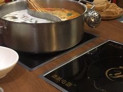 -樾餐厅泰式海鲜火锅(民歌湖店)