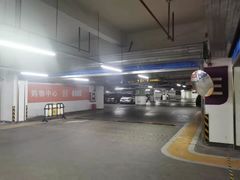 -万象城-停车场
