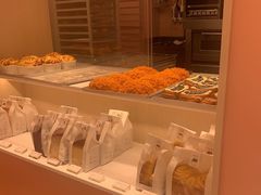 -好利来(曲江龙湖店)