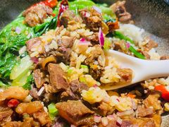 -伴山牛贵州黄牛肉火锅·苗疆非遗艺术餐厅(上海首店)