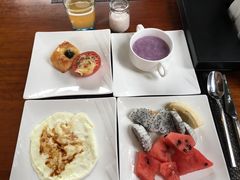 -三亚亚龙湾雅高铂尔曼别墅度假酒店