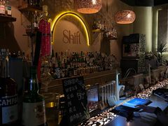 -Shift cocktail bar鸡尾酒吧