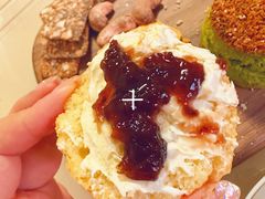 -SKROLL卡特司库·蛋糕定制·生吐司·司康(古北程家桥店)