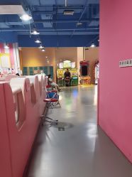 -多米空间儿童游乐中心(路劲世界广场店)