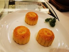 奶皇月饼-利苑酒家(宜安广场店)