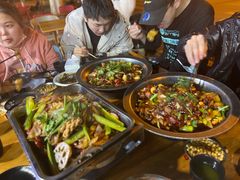 -大湾金牌万州烤鱼(沙河店)