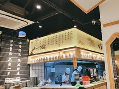 -馋三尺蟹粉小笼(人民广场店)