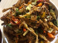 姜爆青蛙-鸿顺老铁锅美蛙鱼府(解放碑店)