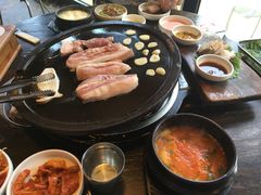 两人套餐-Dombe豚(黑猪肉街店)