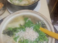 -小许三鲜砂锅馄饨店(家多乐烟酒店)