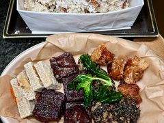 -三出山火锅(南京万象天地店)