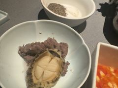 -左庭右院鲜牛肉火锅黑金店(陆家嘴中心店)