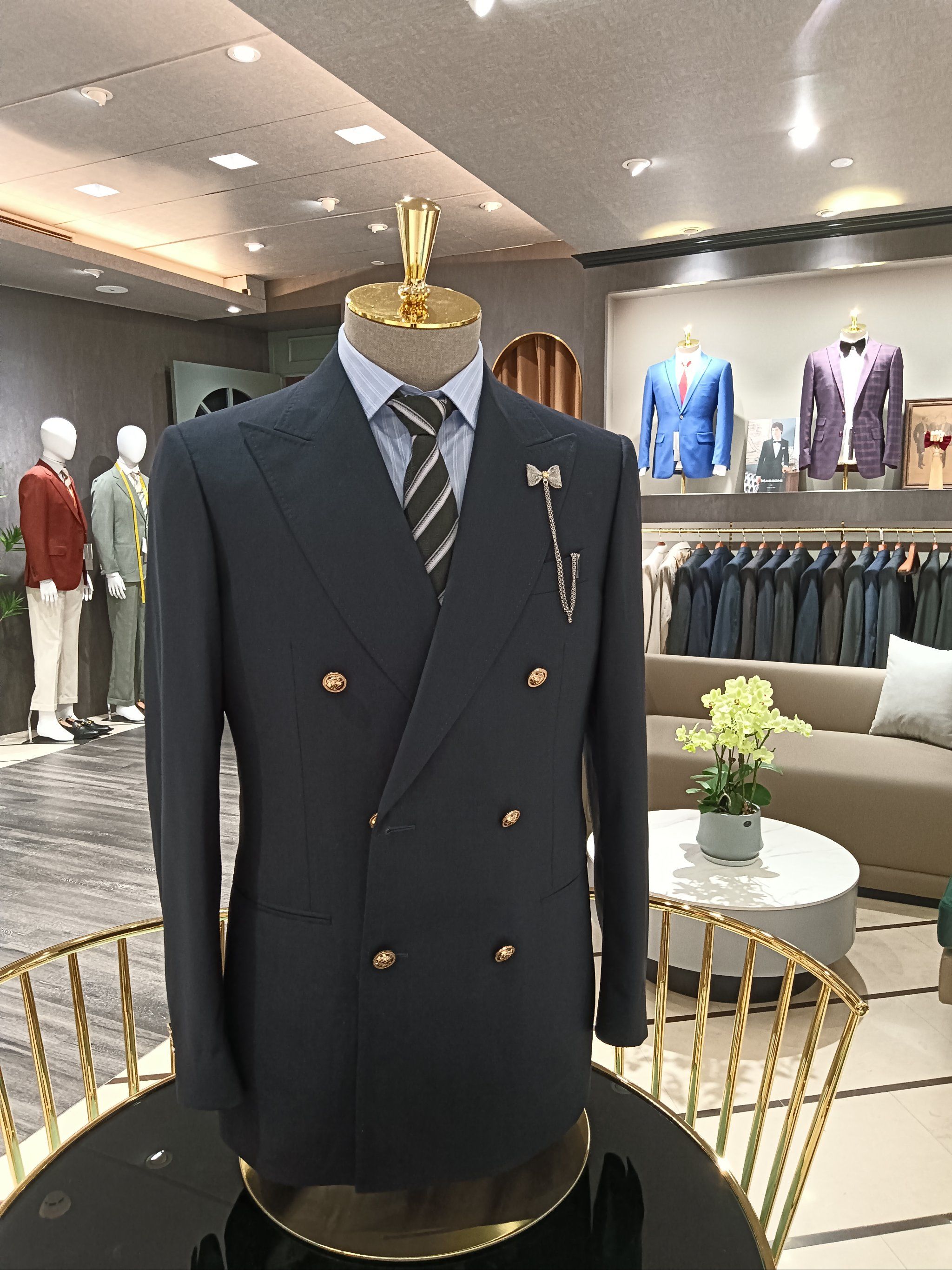 双排扣西装,气场两米八!显气质