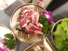 -围炉肉舍•炭烤活鳗•丹东海鲜烤肉(步行街店)