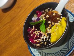 -云海肴·汽锅鸡·云南菜(天山百盛优客店)