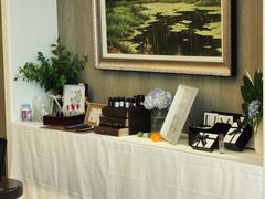 -中国建设银行(上海黄金城道支行)