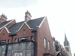 -钟书阁(松江泰晤士小镇店)