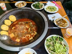 -北京龙庆四季香农家饭庄·灶台鱼·碳烤虹鳟鱼(龙庆峡店)