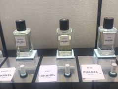 -Chanel(德基广场店)