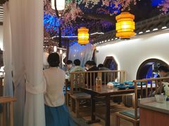 -荷塘秋月·本帮江浙菜(国权路店)