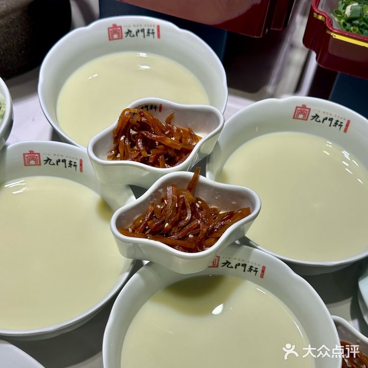 来北京……逛完故宫一定要来吃烤鸭！！